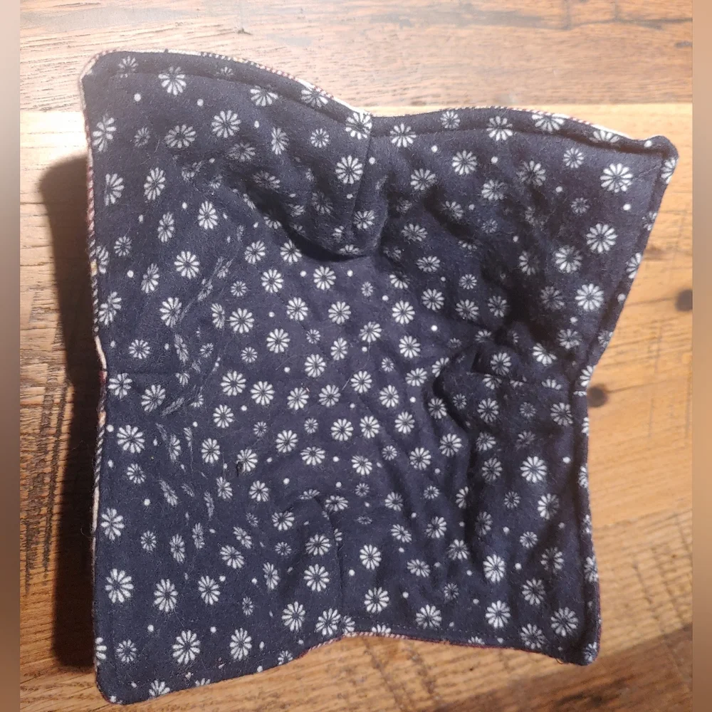 Bowl Cozy Handmade Insulated Reversible Plaid Or Floral - Set Of 4 New